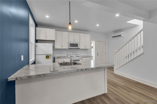 256 Hewitt Avenue, Buffalo, NY 14215