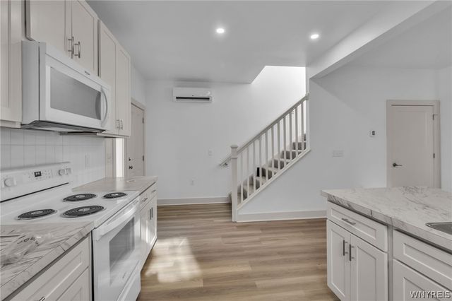 256 Hewitt Avenue, Buffalo, NY 14215