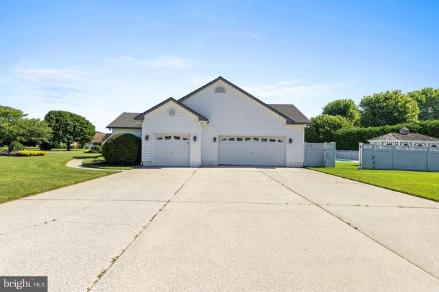 10 STRAWBERRY LN, Cape May, NJ 08204