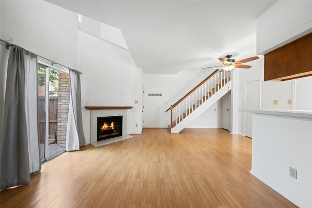 7575 Cambridge Street 1304, Houston, TX 77054