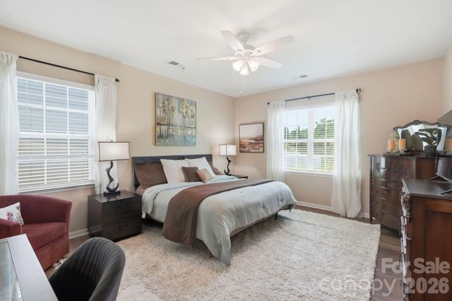 7735 Stonehouse Drive, Gastonia, NC 28056