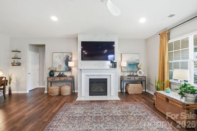 7735 Stonehouse Drive, Gastonia, NC 28056
