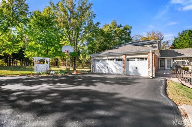 4380 Hencken Road, Wildwood, MO 63069