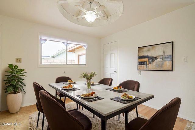 1238 W H15, Lancaster, CA 93534