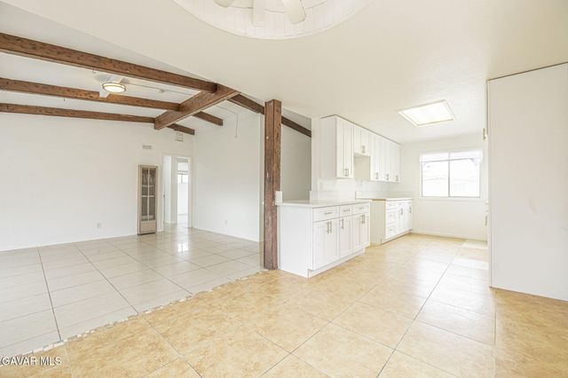 1238 W H15, Lancaster, CA 93534