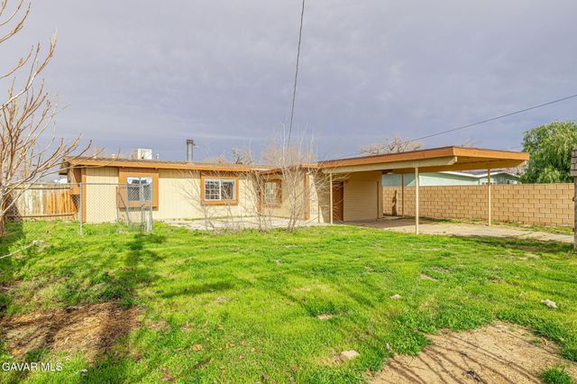 1238 W H15, Lancaster, CA 93534