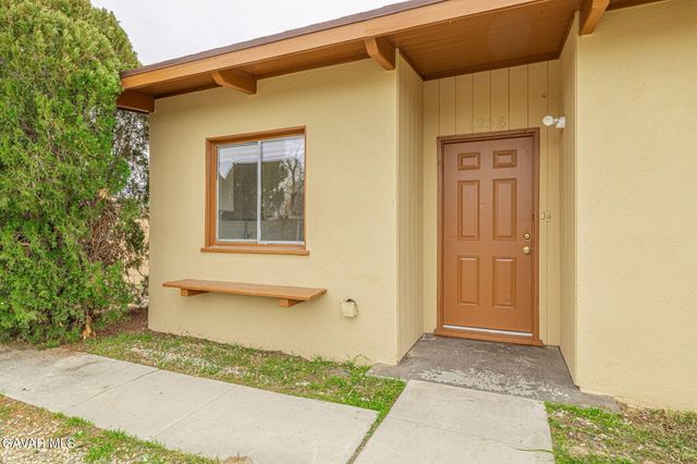 1238 W H15, Lancaster, CA 93534