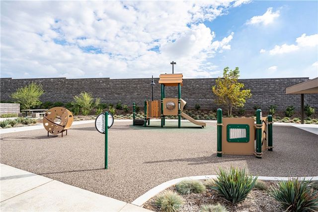 16010 Sunny Court, Fontana, CA 92336