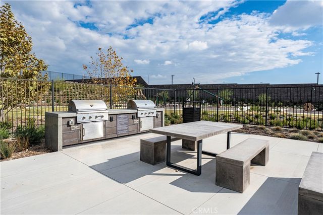 16010 Sunny Court, Fontana, CA 92336