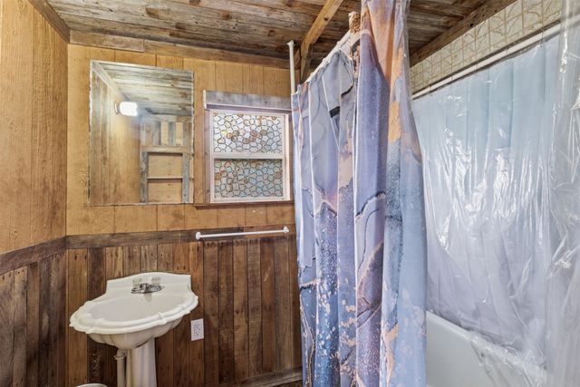 510 E State Highway 11, Tom Bean, TX 75489