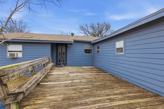 510 E State Highway 11, Tom Bean, TX 75489