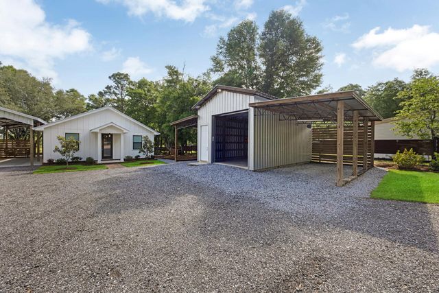 1650 Caswell Road, Defuniak Springs, FL 32433