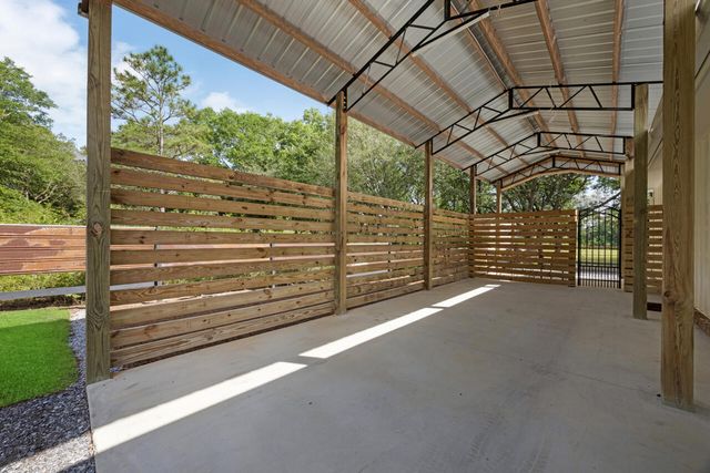 1650 Caswell Road, Defuniak Springs, FL 32433