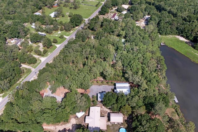 1650 Caswell Road, Defuniak Springs, FL 32433