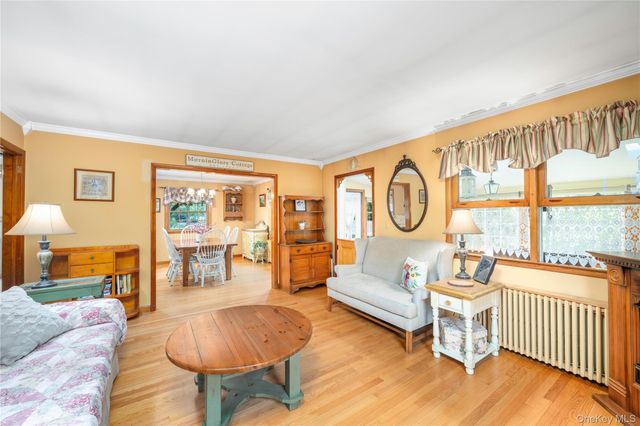 33 Arbor Lane, Brewster, NY 10509