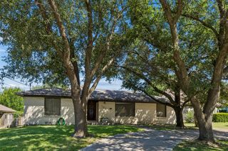 8011 Eagle Trail, Dallas, TX 75238