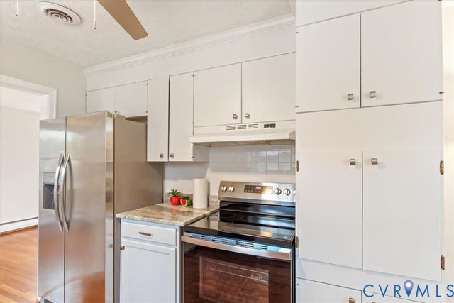 13101 Harrowgate Rd, Chester, VA 23831