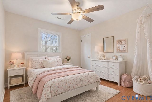 13101 Harrowgate Rd, Chester, VA 23831