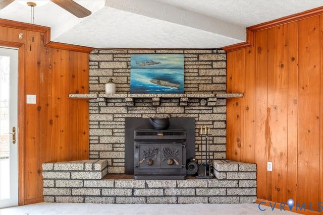 13101 Harrowgate Rd, Chester, VA 23831