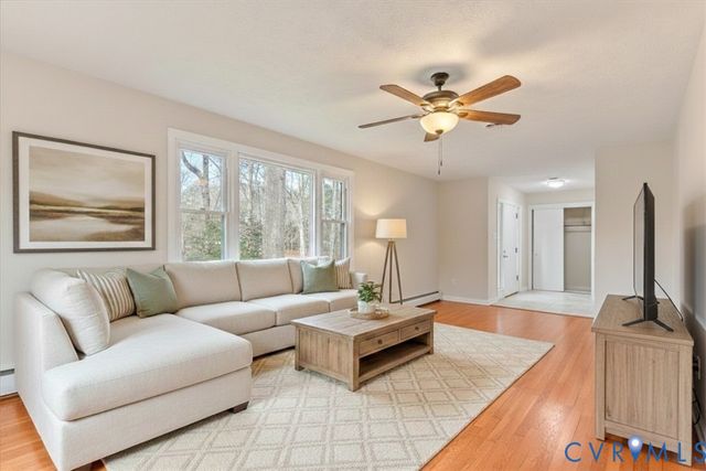 13101 Harrowgate Rd, Chester, VA 23831