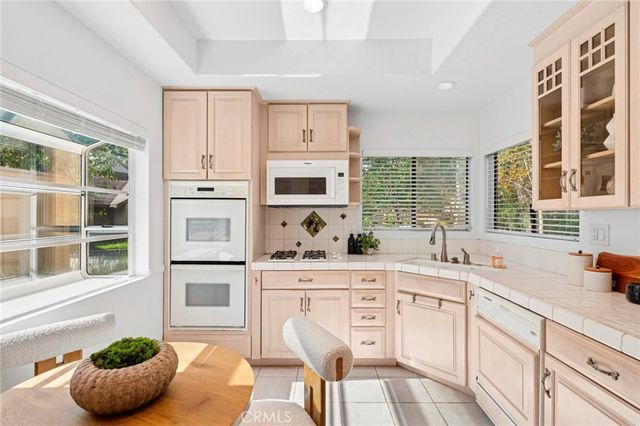 14 Rainbow Ridge, Irvine, CA 92603