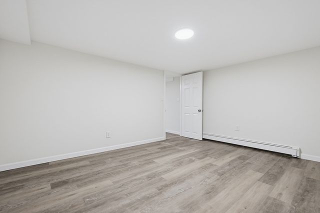 16 Westmont Cir, Shrewsbury, MA 01545