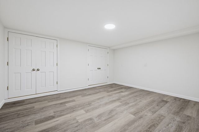 16 Westmont Cir, Shrewsbury, MA 01545