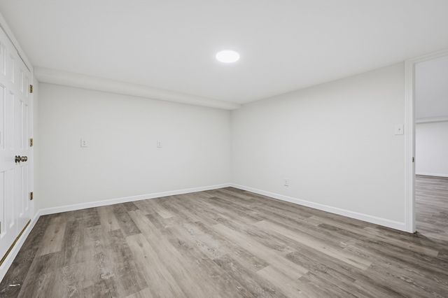 16 Westmont Cir, Shrewsbury, MA 01545