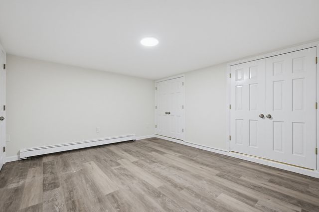 16 Westmont Cir, Shrewsbury, MA 01545