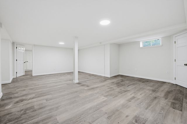16 Westmont Cir, Shrewsbury, MA 01545