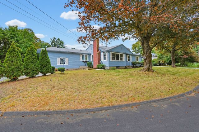 16 Westmont Cir, Shrewsbury, MA 01545