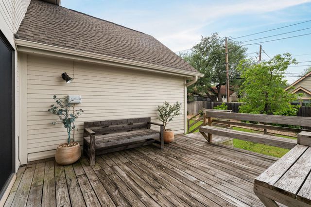 6529 Heron DR, Austin, TX 78735