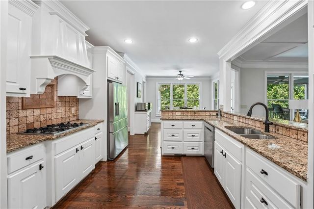 2094 Harmony Drive, Canton, GA 30115