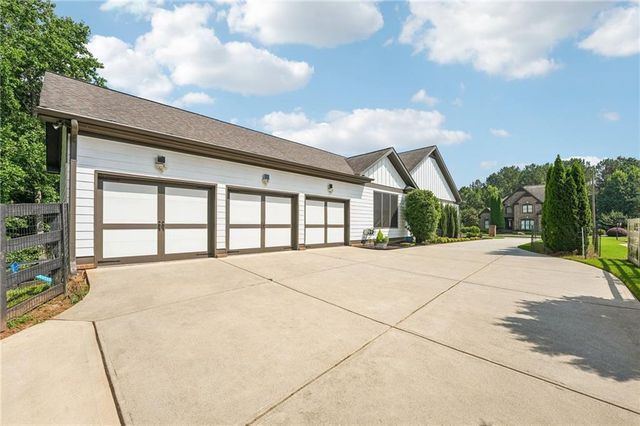2094 Harmony Drive, Canton, GA 30115