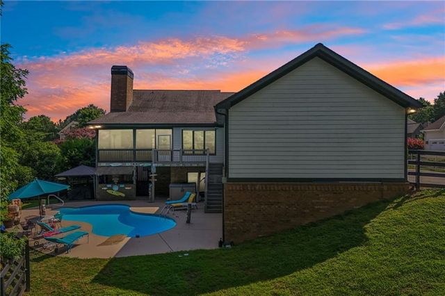 2094 Harmony Drive, Canton, GA 30115