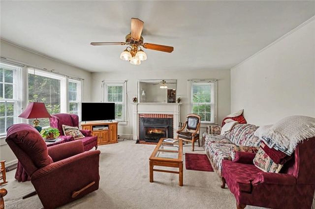 133 Mountain View Road, King, NC 27021