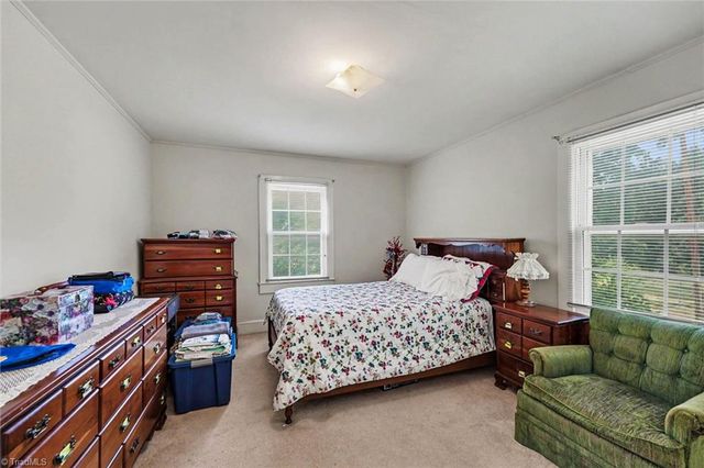 133 Mountain View Road, King, NC 27021
