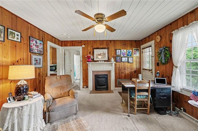 133 Mountain View Road, King, NC 27021
