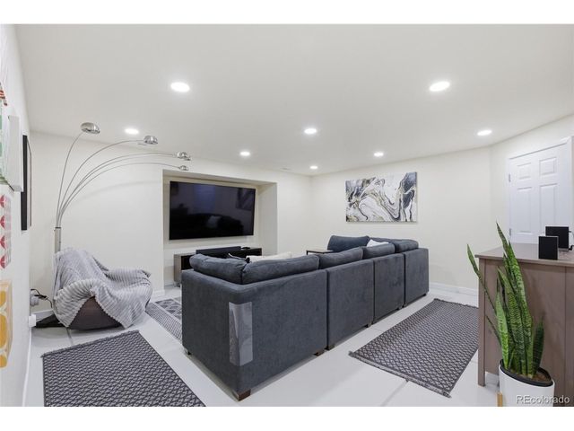 13013 Vallejo Cir, Denver, CO 80234