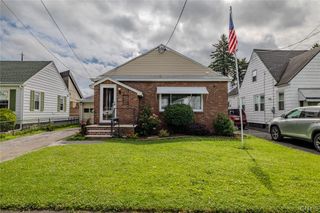 107 Brookland Drive, Salina, NY 13208