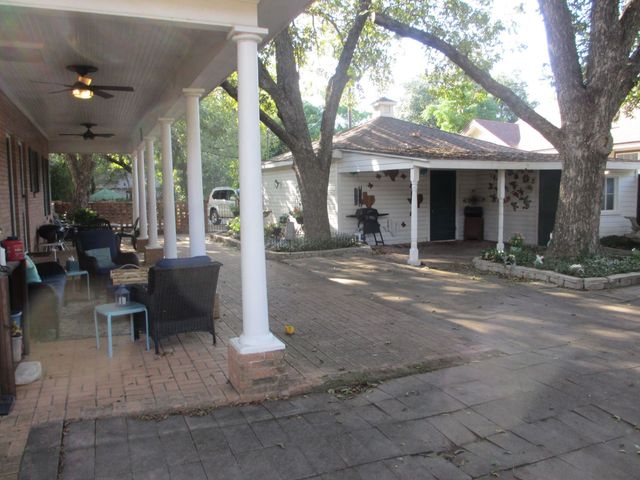 401 Craig Street, Hillsboro, TX 76645