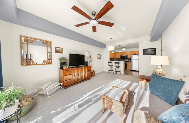 910 Harris Avenue #304, Bellingham, WA 98225