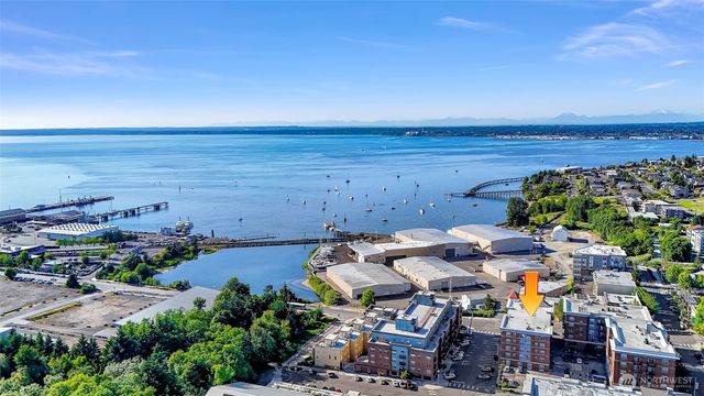 910 Harris Avenue #304, Bellingham, WA 98225