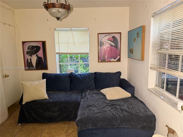 2305 NE 135th Ter, North Miami Beach, FL 33181