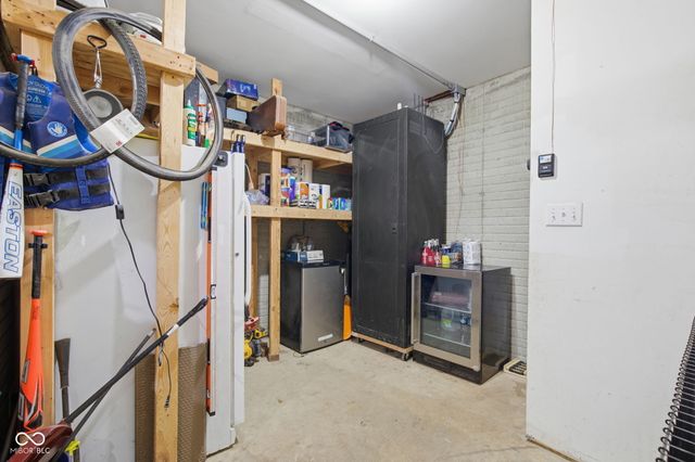 6804 Erika Lane, Nashville, IN 47448