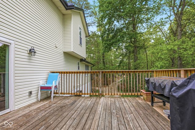 6804 Erika Lane, Nashville, IN 47448