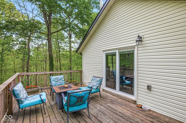 6804 Erika Lane, Nashville, IN 47448