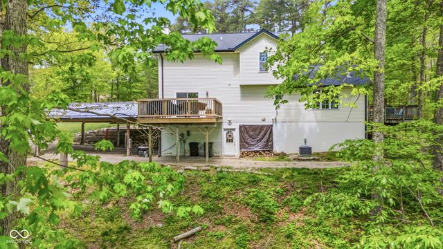 6804 Erika Lane, Nashville, IN 47448