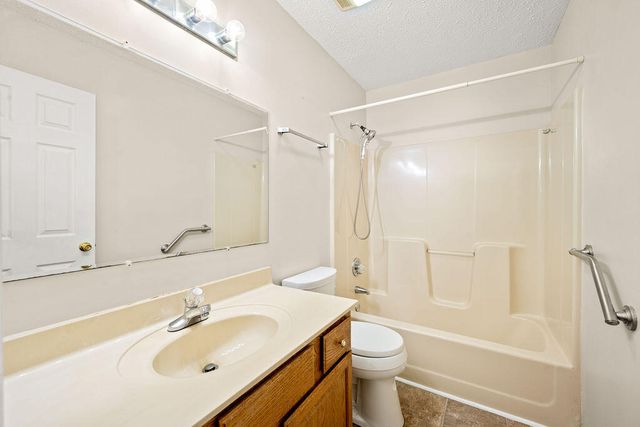 765 Lee Drive, Ringgold, GA 30736
