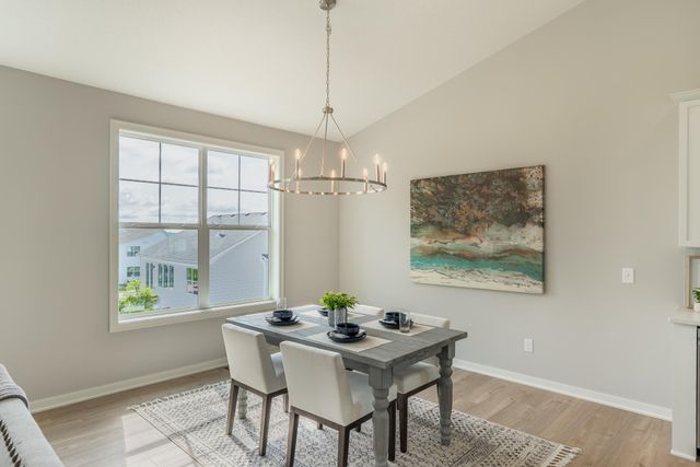 9184 62nd Street S, Cottage Grove, MN 55016